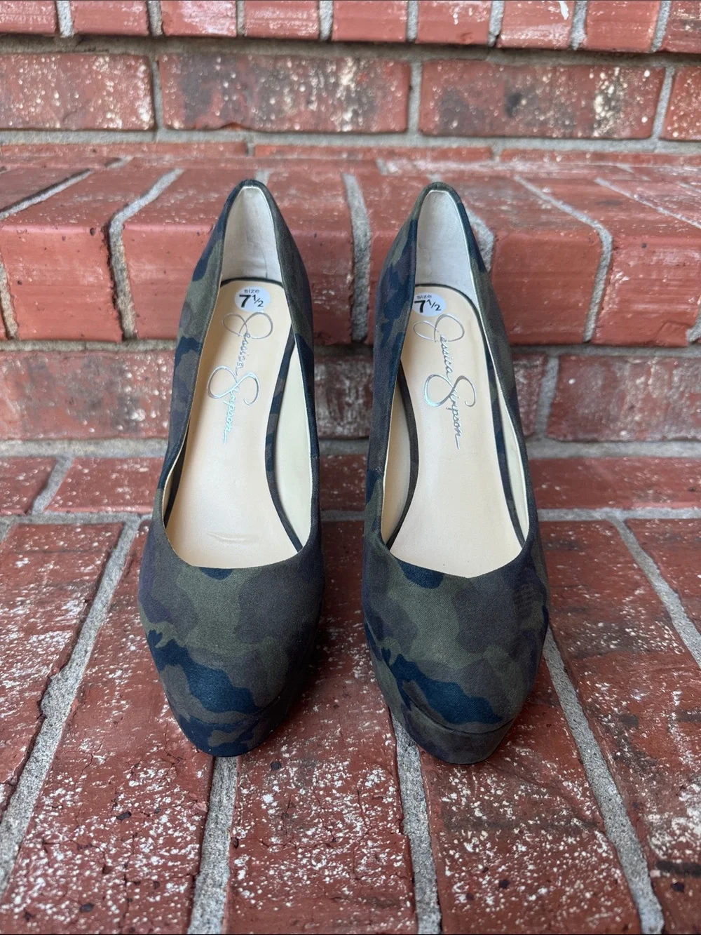 Jessica Simpson Nellah Camo Green Black High Heel Platform Pumps Women's 7.5